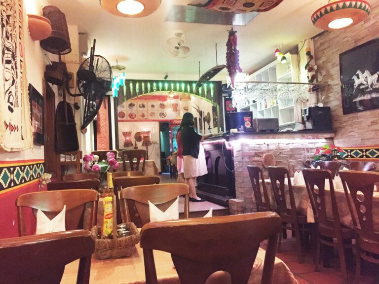 7 tolle Cafés, Pubs und Restaurants in Hue, Vietnam