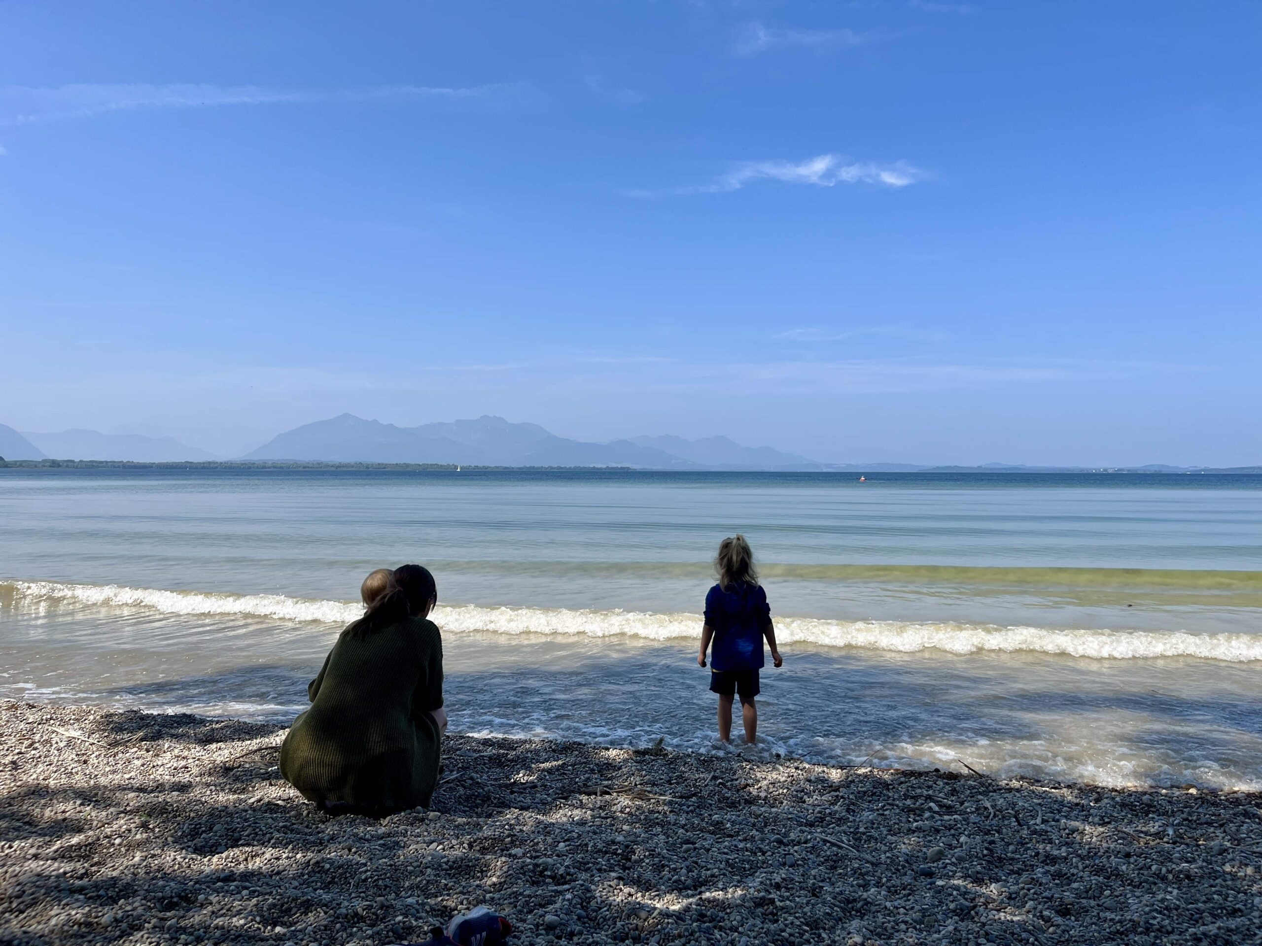 Packliste für den Urlaub am See mit Kindern